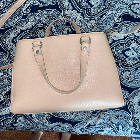 GUESS handbag - Picture 3 of 9